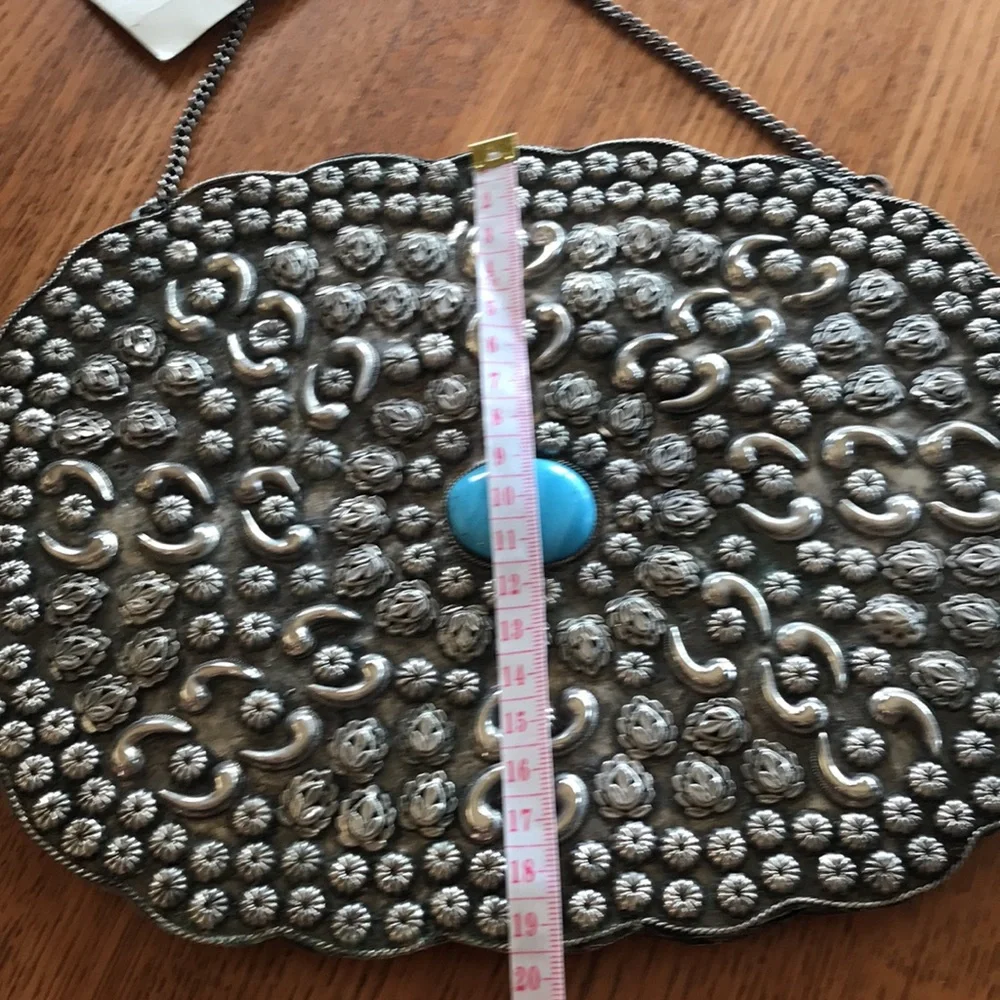 Mirror - Picture 9 of 12